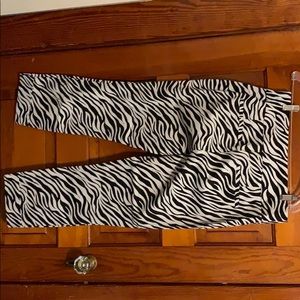 Zebra print crop pants